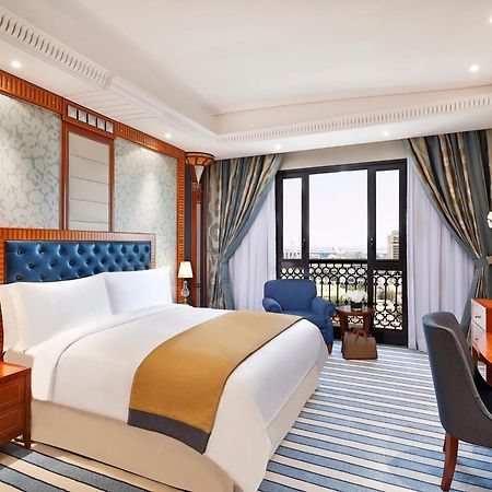 The Ritz-Carlton Jeddah Hotel Exterior foto Deluxe Room