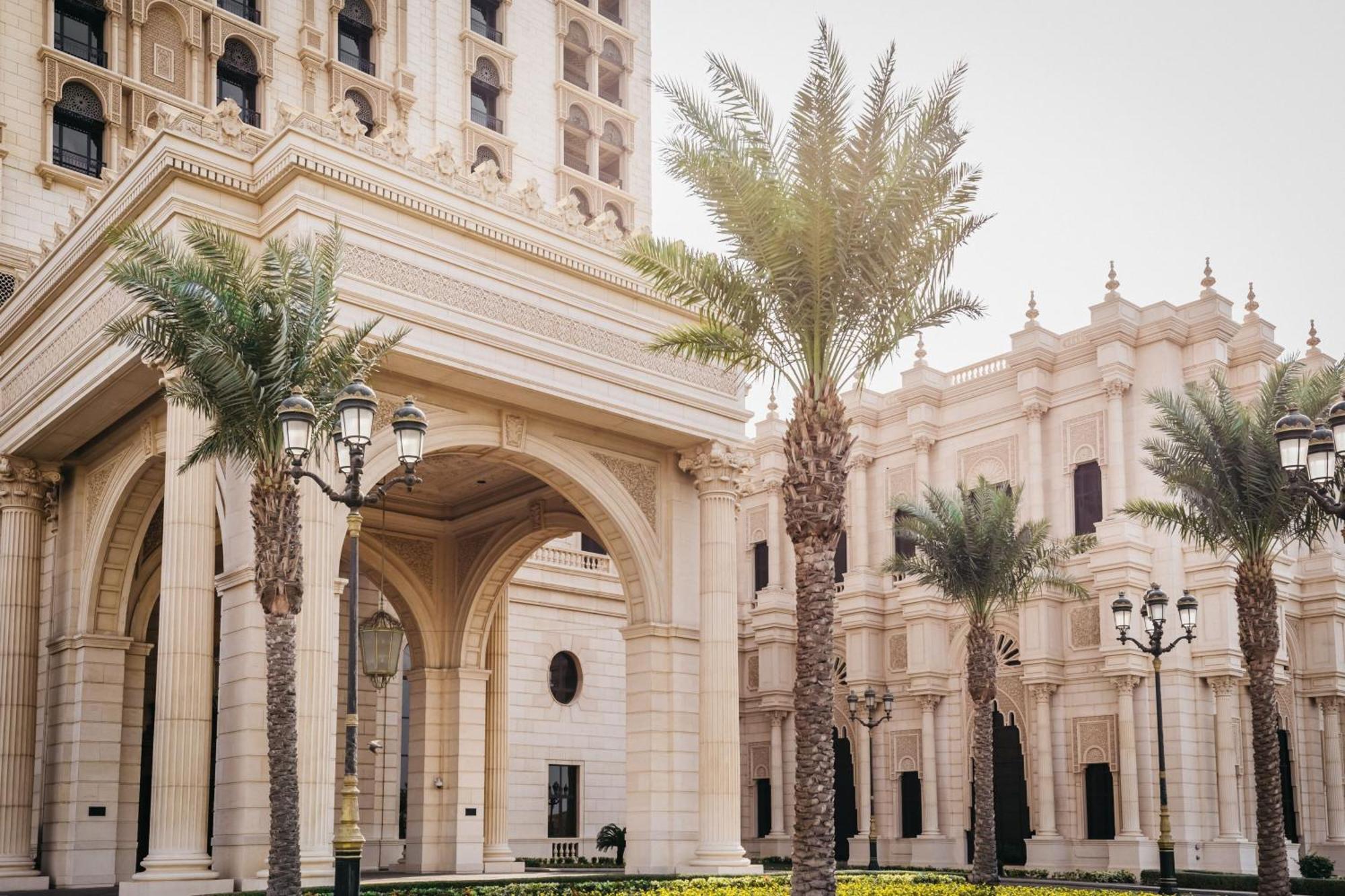 The Ritz-Carlton Jeddah Hotel Exterior foto The Emirates Palace