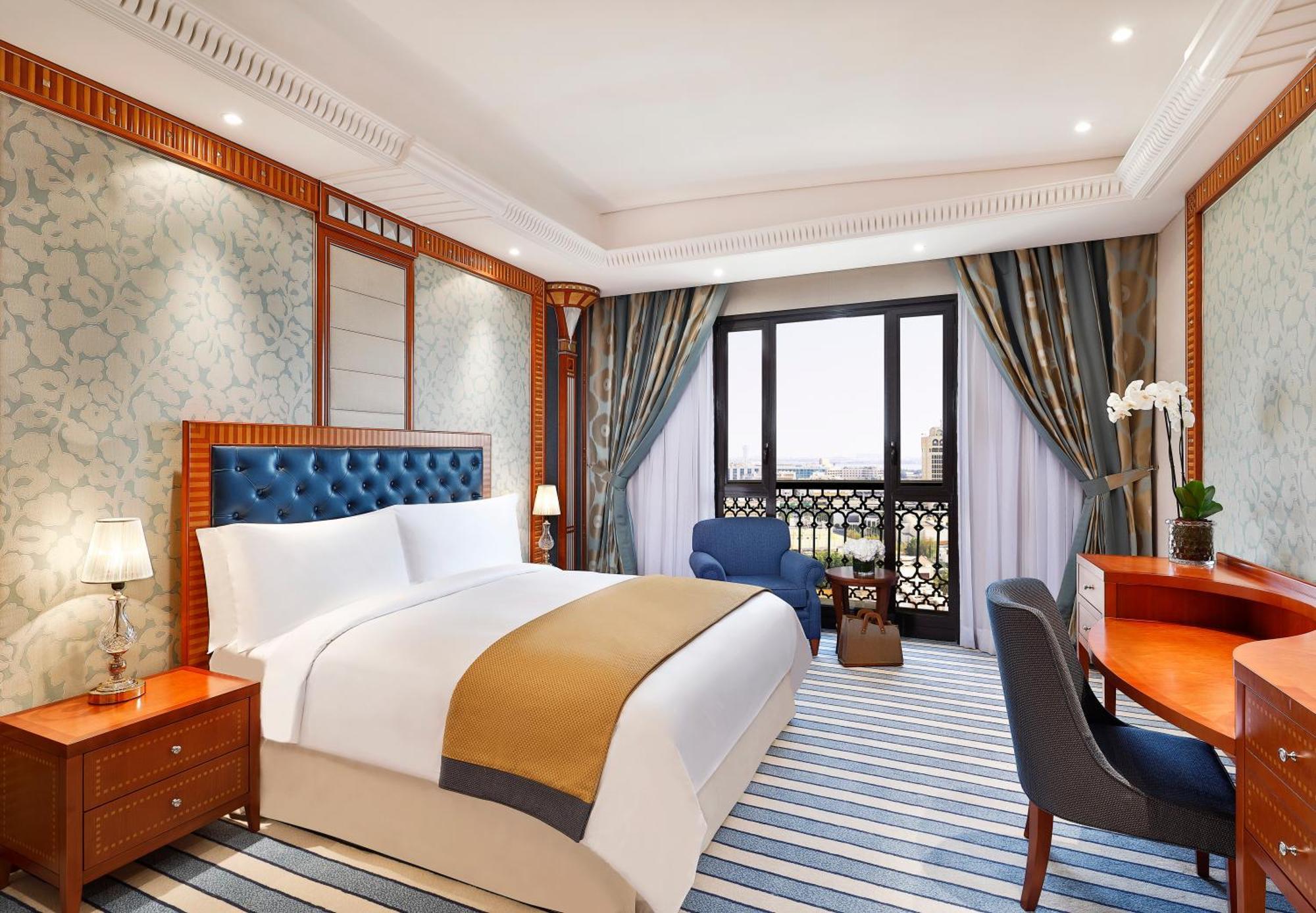 The Ritz-Carlton Jeddah Hotel Exterior foto Deluxe Room